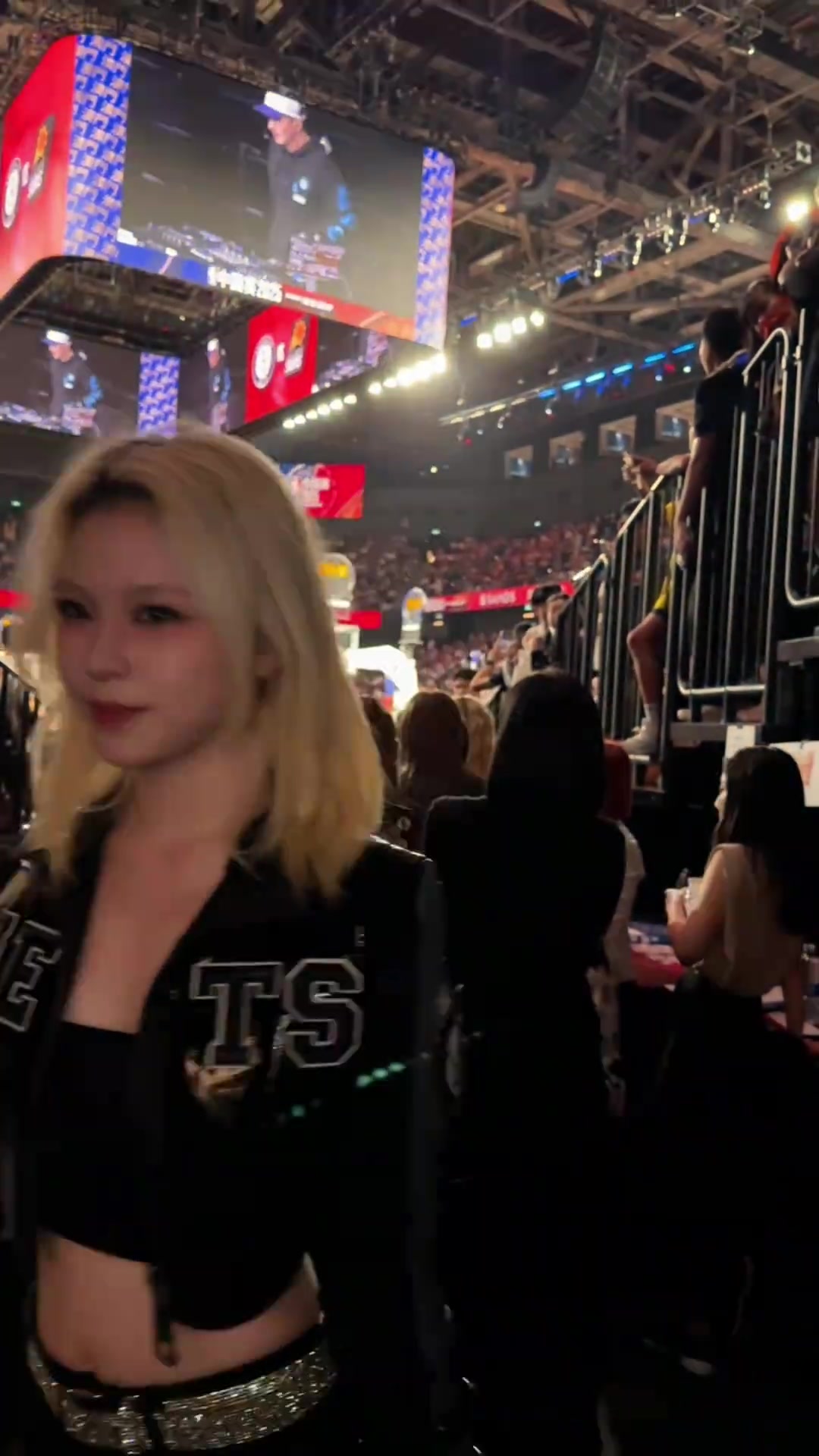 身材都阔以啊NBA中国赛上篮网的这些啦啦宝贝你喜欢吗